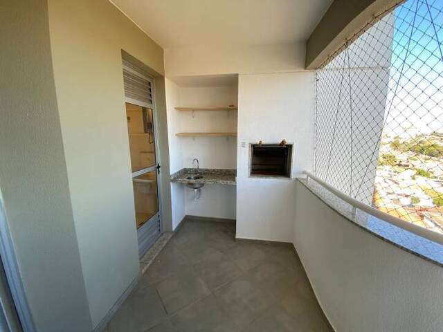 Apartamento para Venda em Arapongas - 3