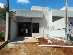 #1314 - Casa Geminada para Venda em Arapongas - PR
