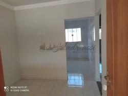 #1438 - Casa Geminada para Venda em Arapongas - PR