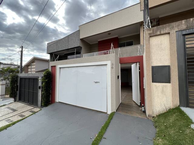 Sobrado para Locação em Arapongas - 2