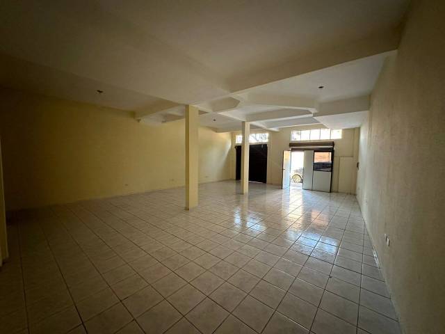 #00215.005 - Loja para Locação em Arapongas - PR