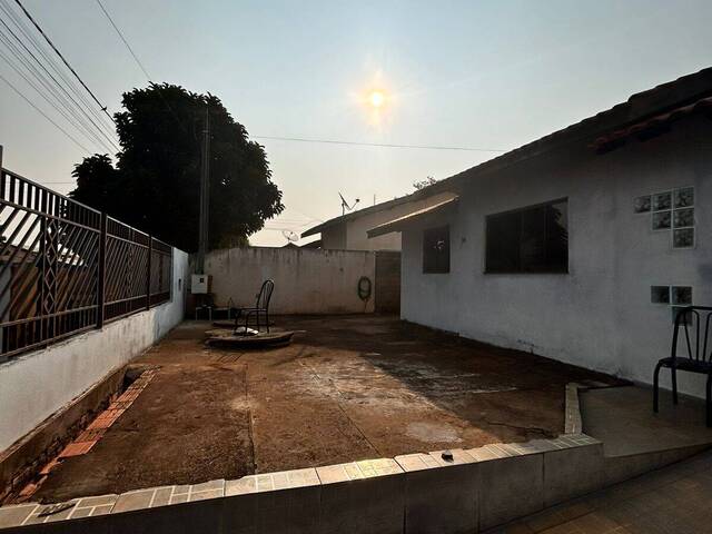 #1947 - Casa para Venda em Arapongas - PR