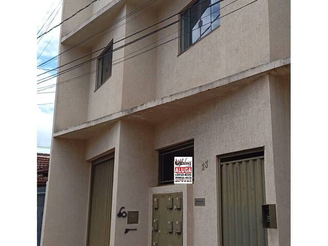 #00041.081 - Apartamento para Locação em Arapongas - PR