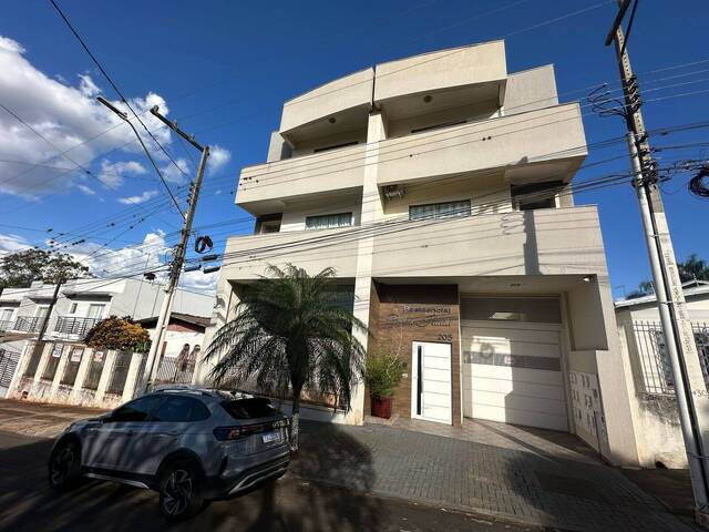 #07478.005 - Sobrado para Locação em Arapongas - PR