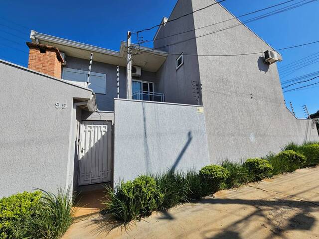#2089 - Casa para Venda em Arapongas - PR