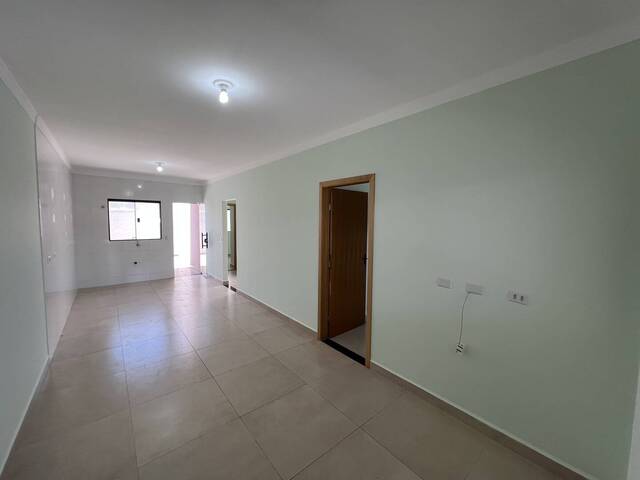 #08084.001 - Casa para Locação em Arapongas - PR