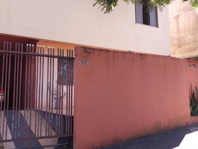 #00200.001 - Casa para Locação em Arapongas - PR