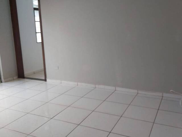 #88026.002 - Casa para Locação em Arapongas - PR