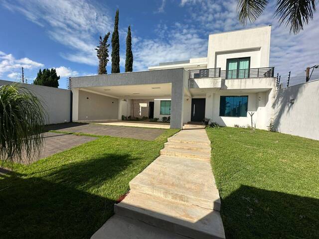 #33032.001 - Casa para Venda em Arapongas - PR