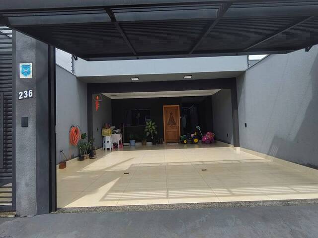 #2114 - Casa para Venda em Arapongas - PR