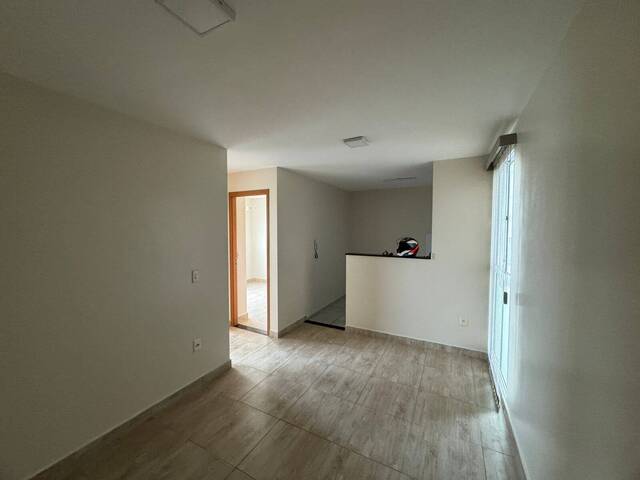 #33019.001 - Apartamento para Locação em Arapongas - PR