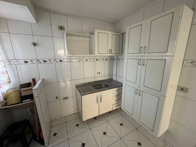 #03061.003 - Apartamento para Locação em Arapongas - PR