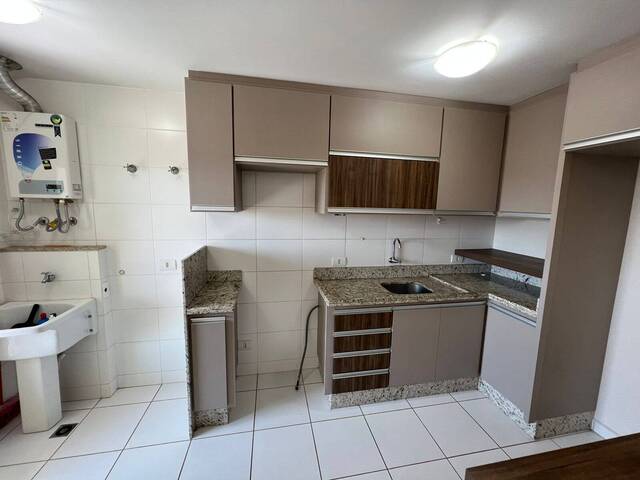 #00160.001 - Apartamento para Locação em Arapongas - PR