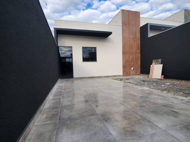 #1988 - Casa para Venda em Arapongas - PR