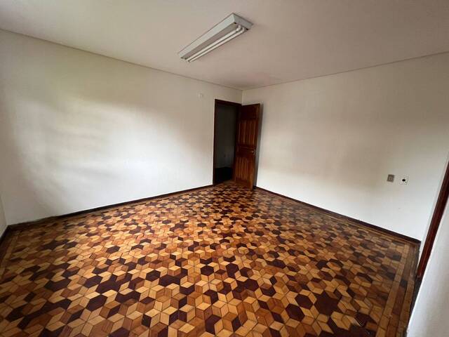 #2122 - Casa para Venda em Arapongas - PR