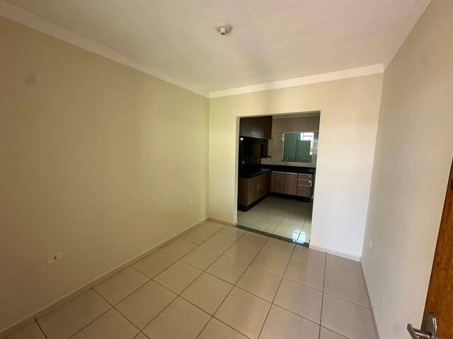 #02321.001 - Casa para Venda em Arapongas - PR