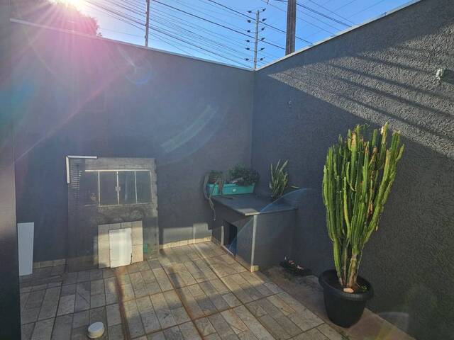 #2126 - Casa para Venda em Arapongas - PR