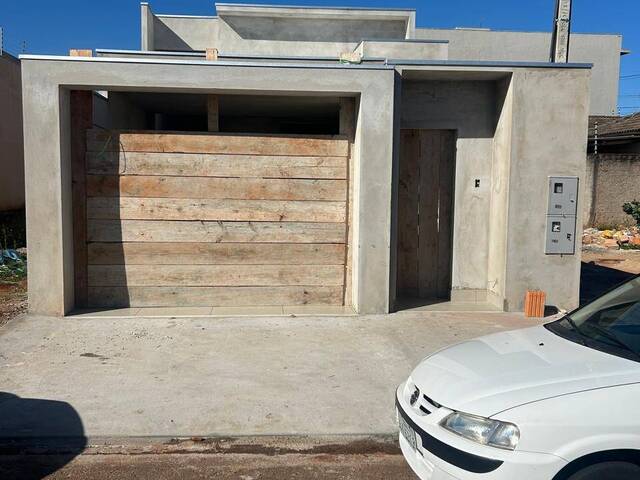 #2131 - Casa para Venda em Arapongas - PR