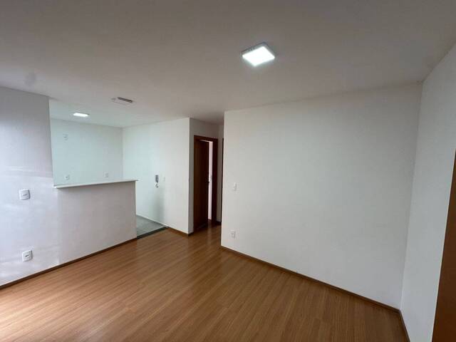 #33048.001 - Apartamento para Locação em Arapongas - PR