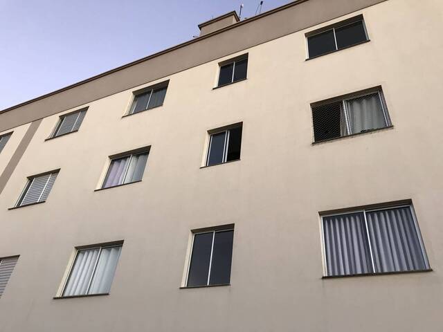 #01215.002 - Apartamento para Venda em Curitiba - PR