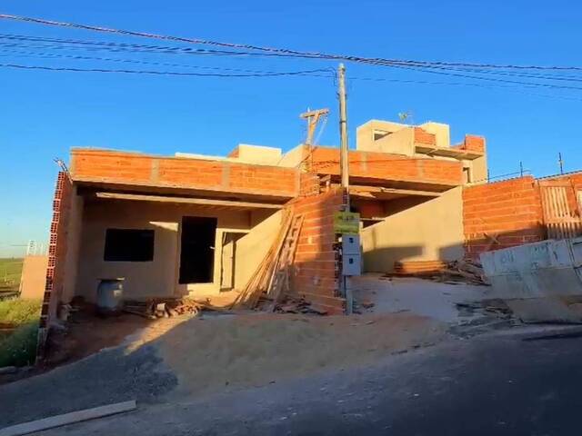 #2153 - Casa para Venda em Arapongas - PR