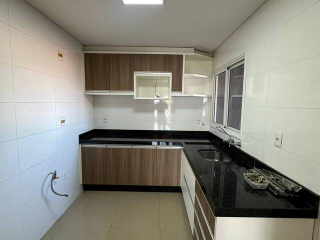#03001.001 - Apartamento para Locação em Arapongas - PR