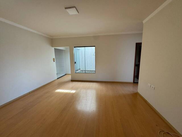 #10190.003 - Apartamento para Locação em Arapongas - PR