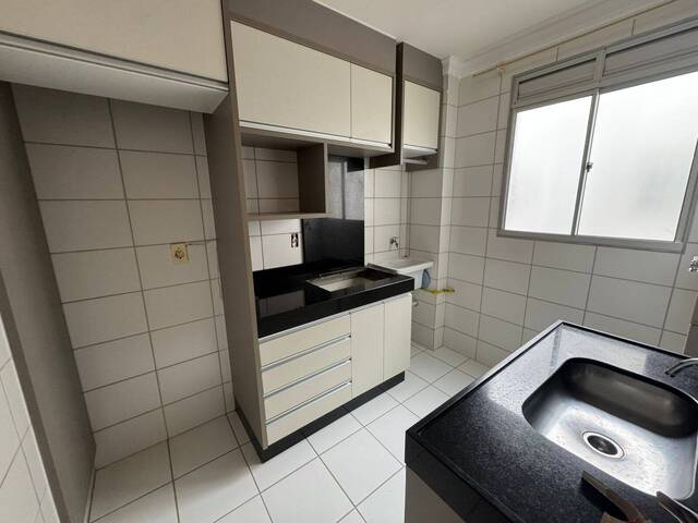 #33063.001 - Apartamento para Locação em Arapongas - PR