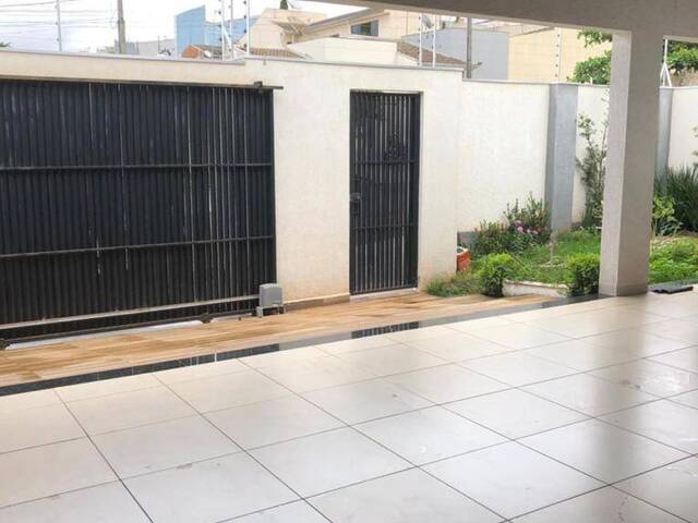 #2169 - Casa para Venda em Arapongas - PR