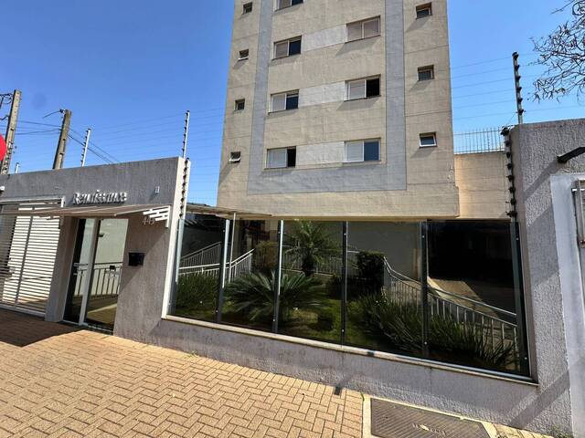 #00140.009 - Apartamento para Venda em Arapongas - PR
