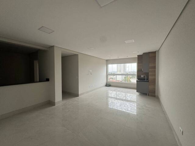 #01081.011 - Apartamento para Locação em Arapongas - PR