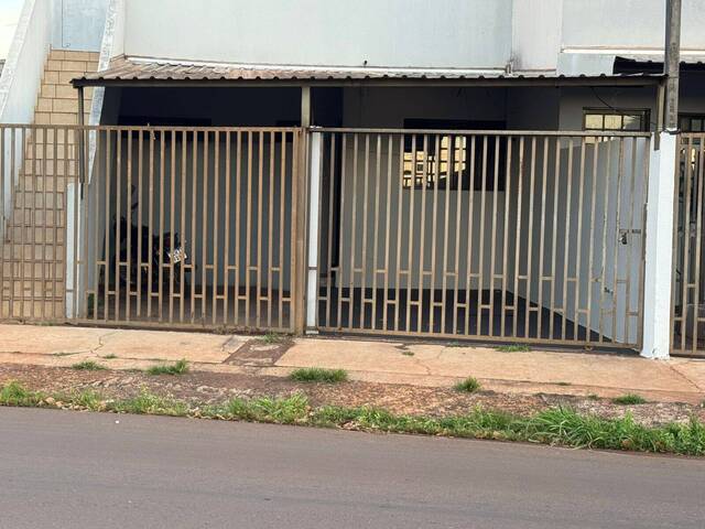#00041.093 - Apartamento para Venda em Arapongas - PR
