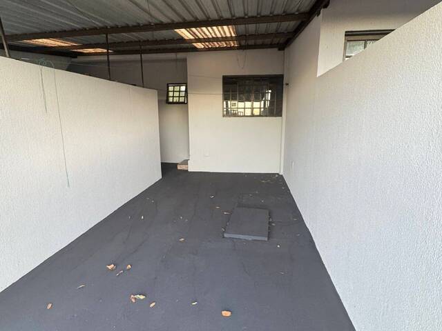 #00041.093 - Apartamento para Venda em Arapongas - PR