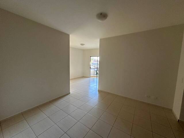 #00120.009 - Apartamento para Locação em Arapongas - PR