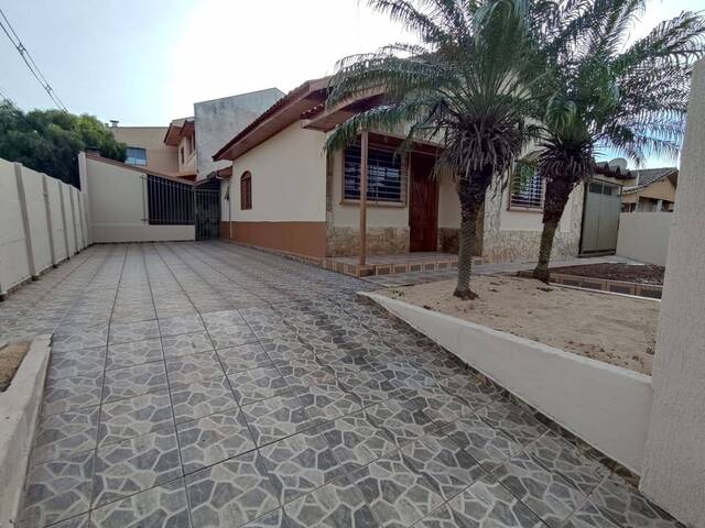 Casa para Venda em Arapongas - 2