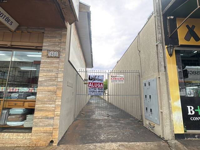 #00215.014 - Casa para Locação em Arapongas - PR