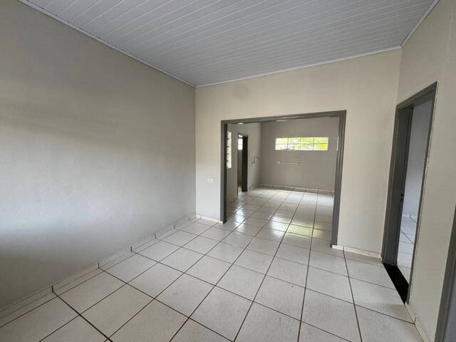 #00215.014 - Casa para Locação em Arapongas - PR