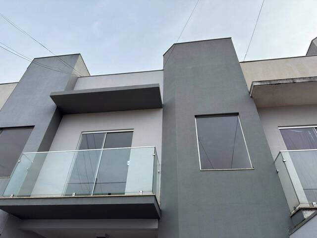 #10190.007 - Sobrado para Locação em Arapongas - PR