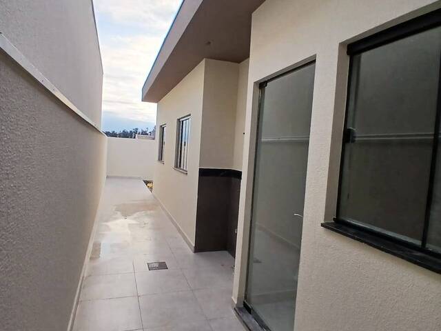 #2068 - Casa para Venda em Arapongas - PR