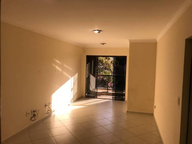 #07060.001 - Apartamento para Locação em Arapongas - PR