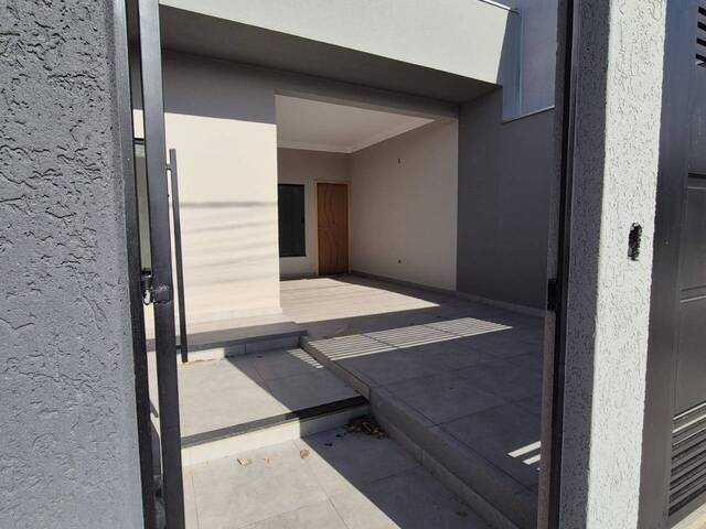 #2190 - Casa para Venda em Arapongas - PR