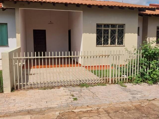 #80016.001 - Casa para Locação em Arapongas - PR
