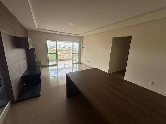 #07060.005 - Apartamento para Locação em Arapongas - PR