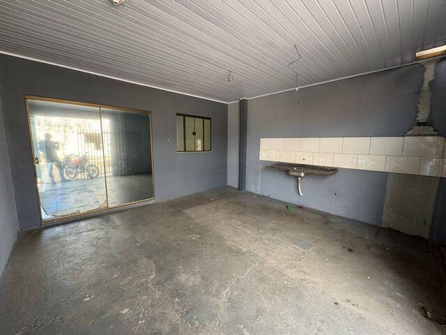 #33092.001 - Casa para Locação em Arapongas - PR