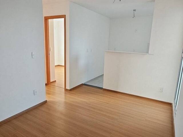 #2194 - Apartamento para Venda em Arapongas - PR