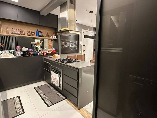 #2196 - Apartamento para Venda em Arapongas - PR