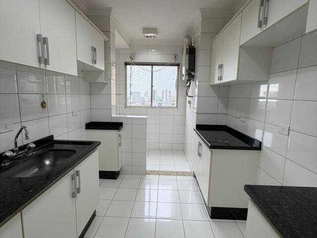 #09025.001 - Apartamento para Venda em Arapongas - PR