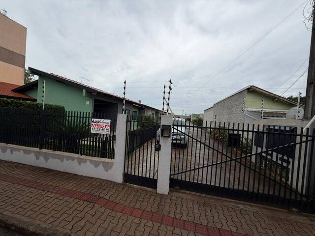 #80016.001 - Casa para Locação em Arapongas - PR
