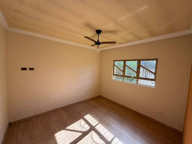 #55009.001 - Casa para Locação em Arapongas - PR