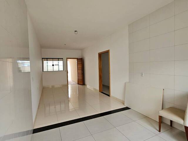 #2200 - Casa para Venda em Arapongas - PR